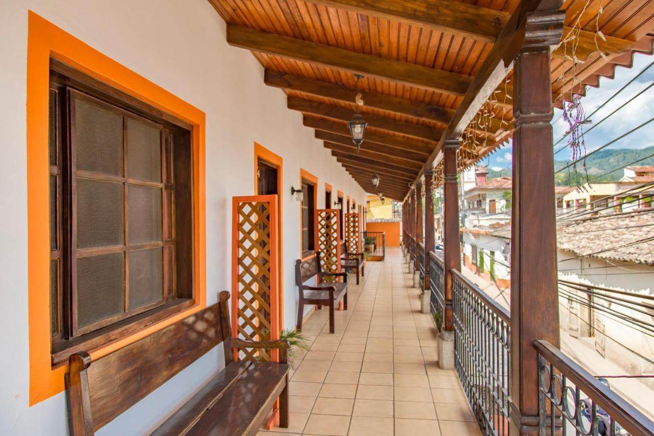 Berakah B&B- Central Park Copan Ngoại thất bức ảnh